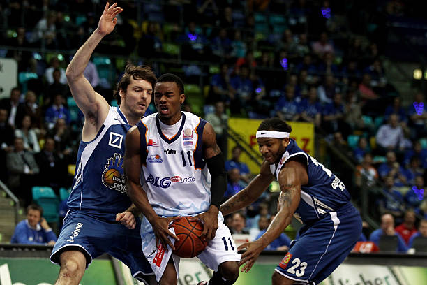 王钰栋曾参 王钰栋曾参