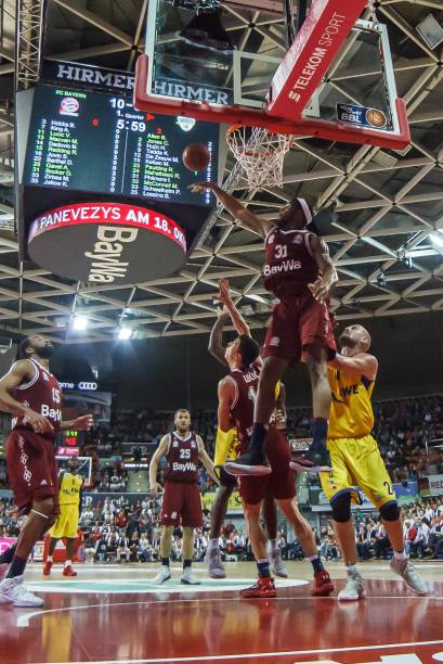 变革与突破 变革与突破